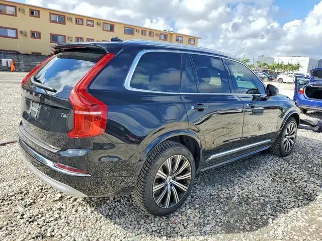 VOLVO XC90 2022