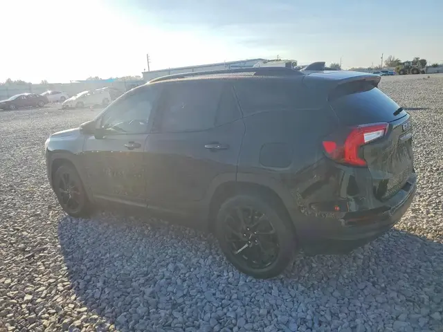 GMC TERRAIN SLT 2024