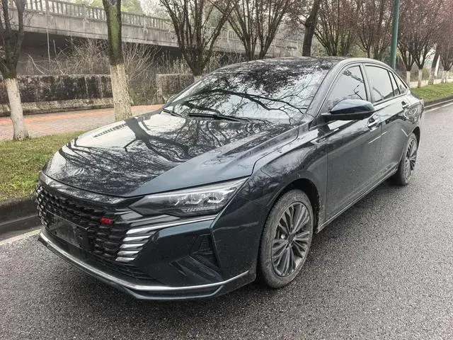DONGFENG AEOLUS YIXUAN MAX 2022