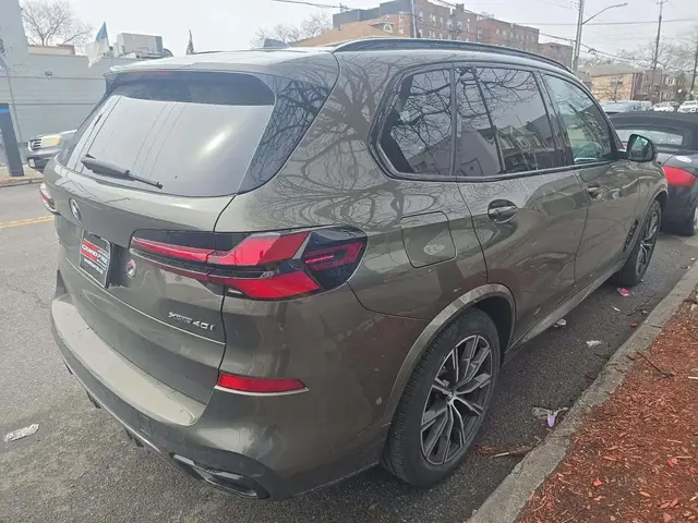 BMW X5 SPORTS ACTIVITY VEHICLE 2024