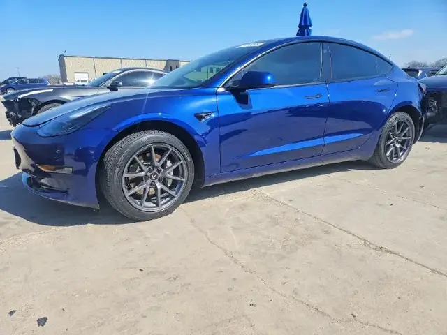 TESLA MODEL 3 DUAL MOTOR 2022