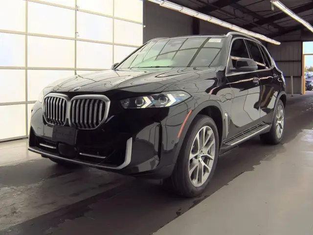 BMW X5 SPORTS ACTIVITY VEHICLE 2024