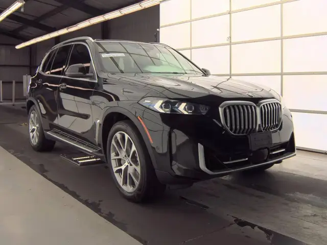 BMW X5 SPORTS ACTIVITY VEHICLE 2024