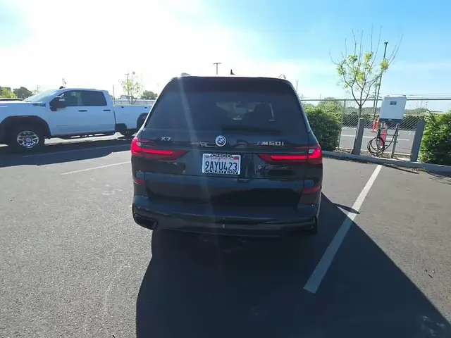 BMW X7 SPORTS ACTIVITY VEHICLE 2022