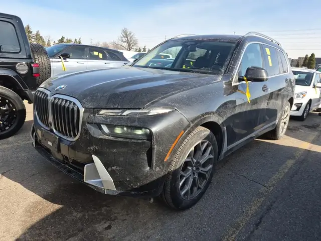 BMW X7 2023