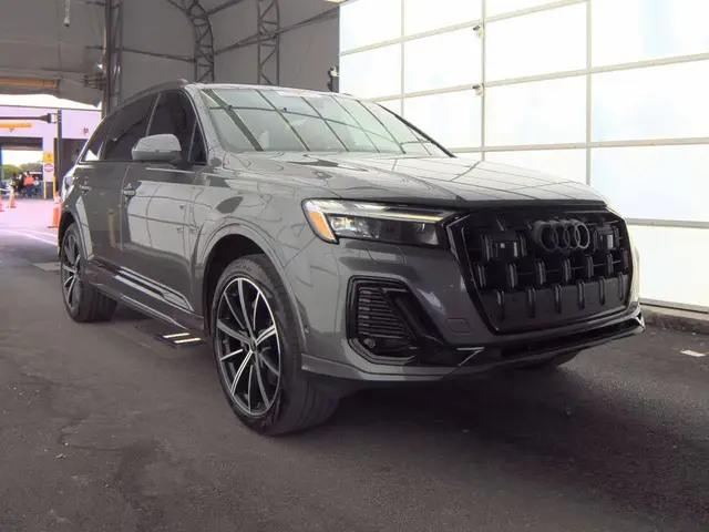 AUDI Q7 PREMIUM PLUS 45 2025