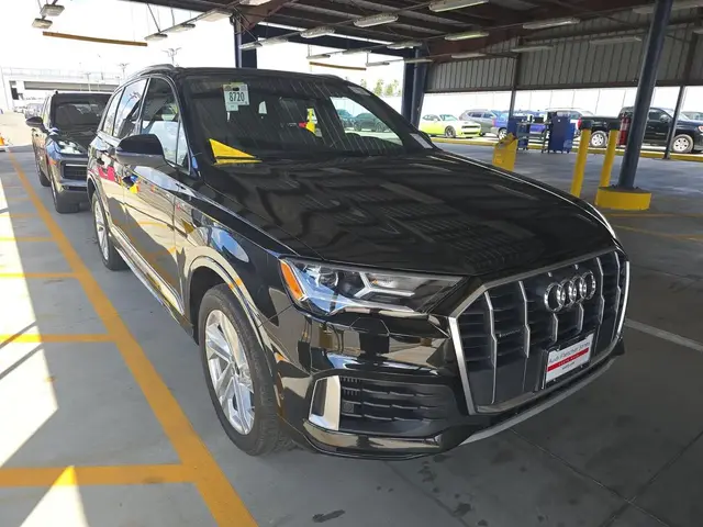 AUDI Q7 PREMIUM 55 TFSI 2022