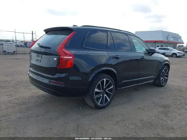 VOLVO XC90 RECHARGE PLUG-IN HYBRID 2023