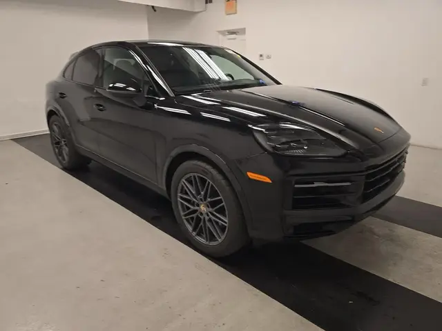 PORSCHE CAYENNE COUPE 2024