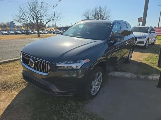 VOLVO XC90 T5 MOMENTUM 7-PASSENGER 2022