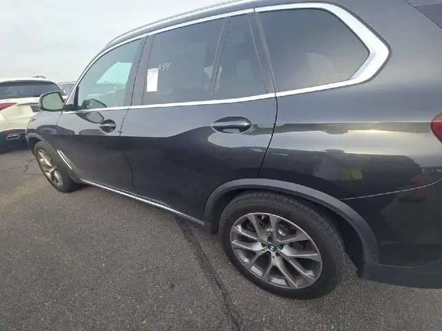 BMW X5 XDRIVE40I 2023