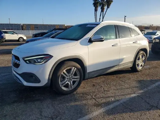 MERCEDES-BENZ GLA 250 4MATIC 2022