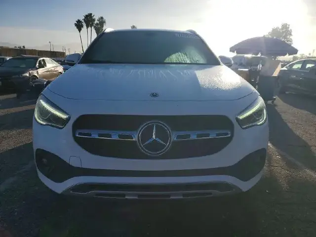 MERCEDES-BENZ GLA 250 4MATIC 2022