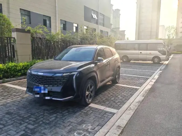 GEELY BOYUE L PREMIUM 2023