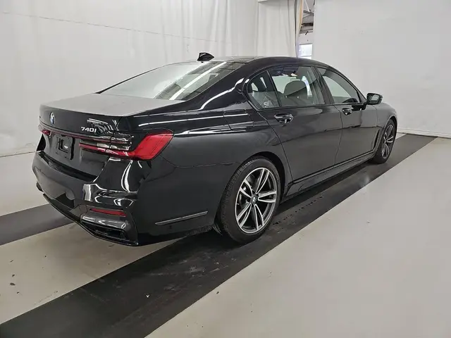 BMW 7 SERIES SEDAN 740I 2022