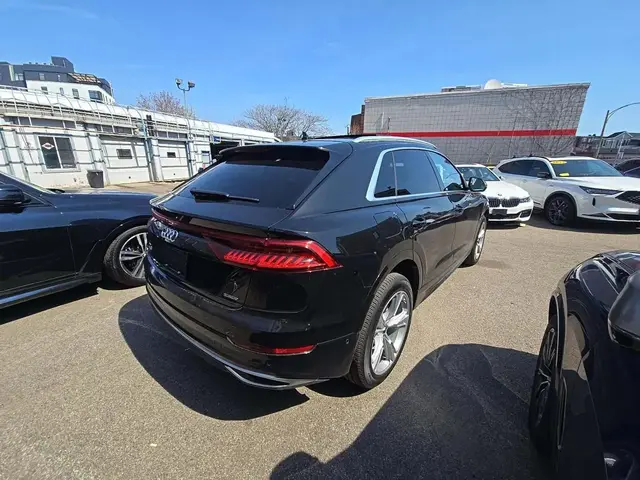 AUDI Q8 PREMIUM PLUS 2022