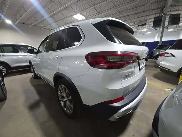 BMW X5 SPORTS ACTIVITY VEHICLE 2022