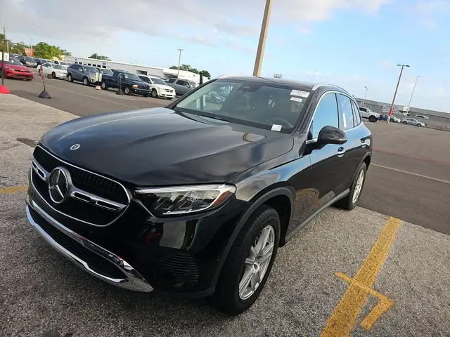 MERCEDES-BENZ GLC 300 4MATIC 2023
