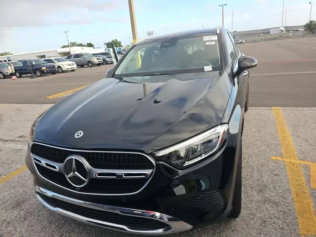 MERCEDES-BENZ GLC 300 4MATIC 2023