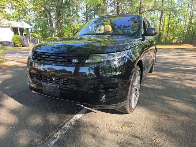 LAND ROVER RANGE ROVER SPORT SE 2023