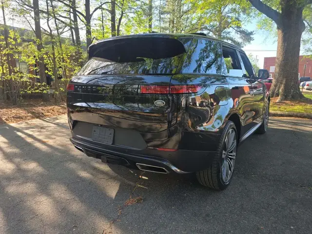 LAND ROVER RANGE ROVER SPORT SE 2023
