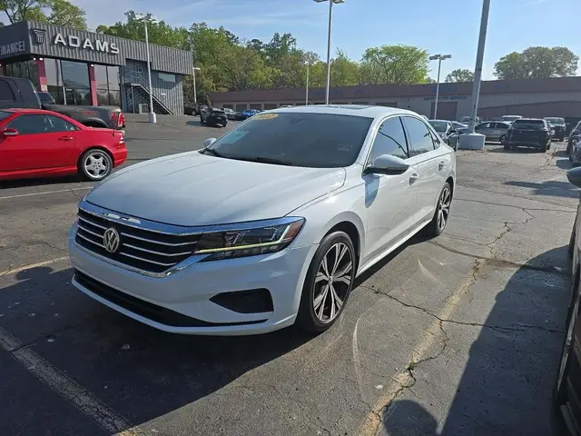 VOLKSWAGEN PASSAT 2022