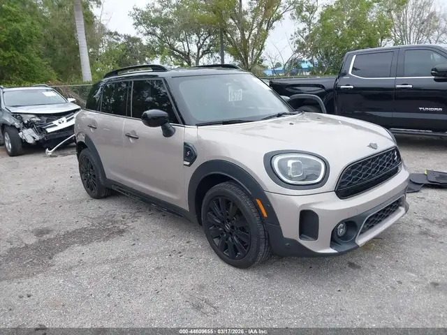 MINI COUNTRYMAN 2024