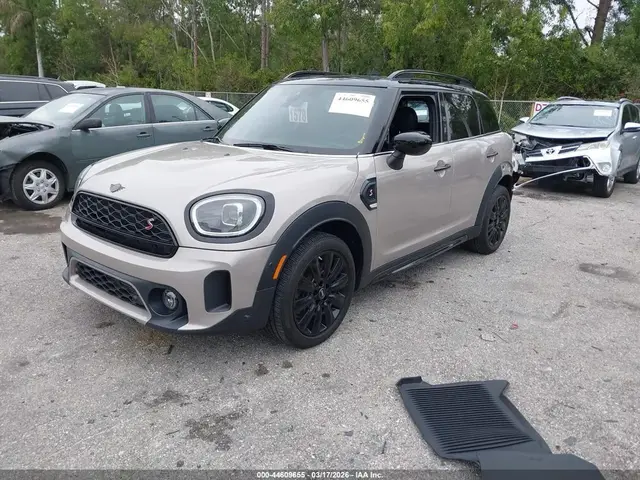 MINI COUNTRYMAN 2024