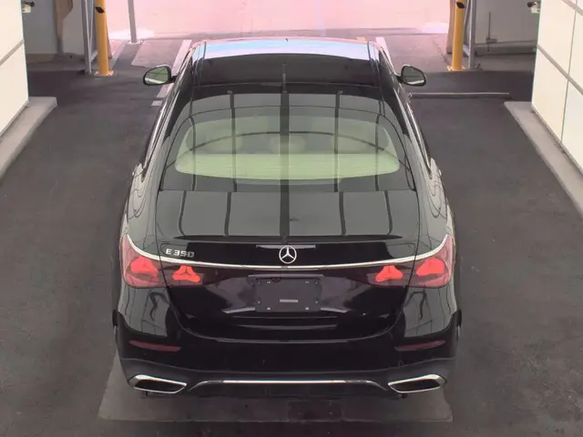 MERCEDES-BENZ E-CLASS E 350 SEDAN 2025