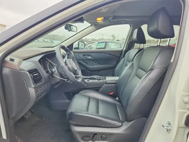 NISSAN ROGUE SV 2023