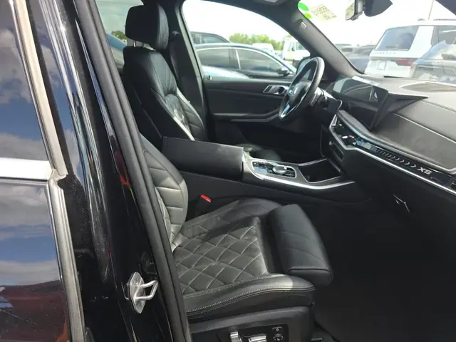 BMW X5 SPORTS ACTIVITY VEHICLE 2024