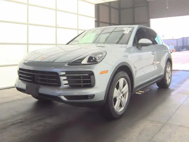 PORSCHE CAYENNE 2023