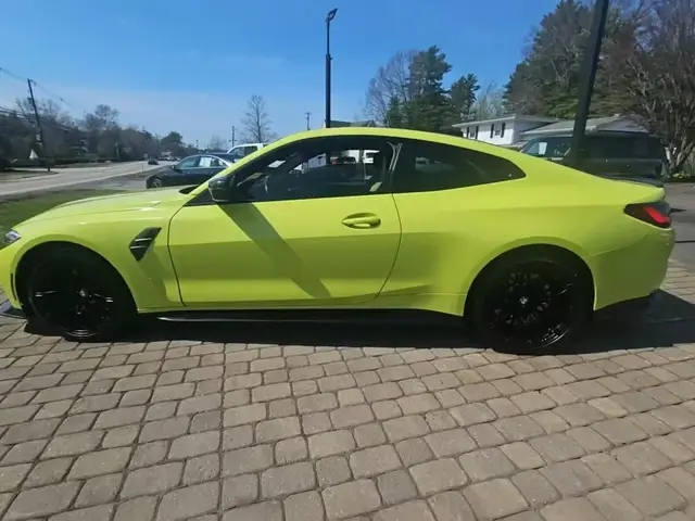 BMW M4 COUPE COMPETITION 2022