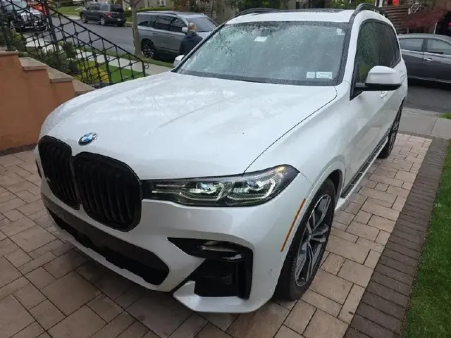 BMW X7 SPORTS ACTIVITY VEHICLE 2022