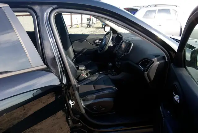JEEP CHEROKEE ALTITUDE LUX 4X4 2023