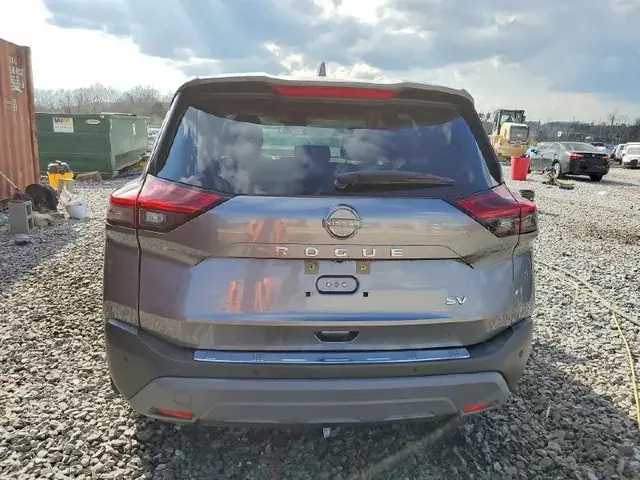 NISSAN ROGUE SV 2022