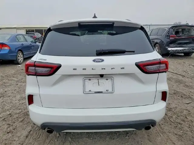 FORD ESCAPE ST LINE 2023