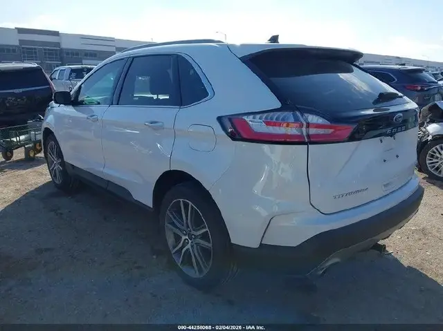 FORD EDGE TITANIUM 2022