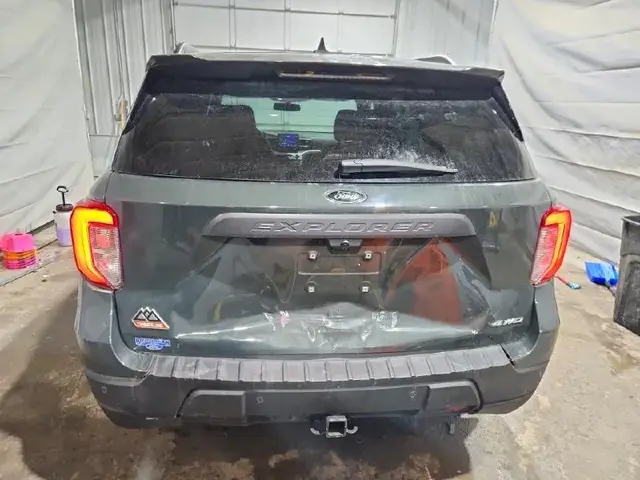 FORD EXPLORER TIMBERLINE 2023