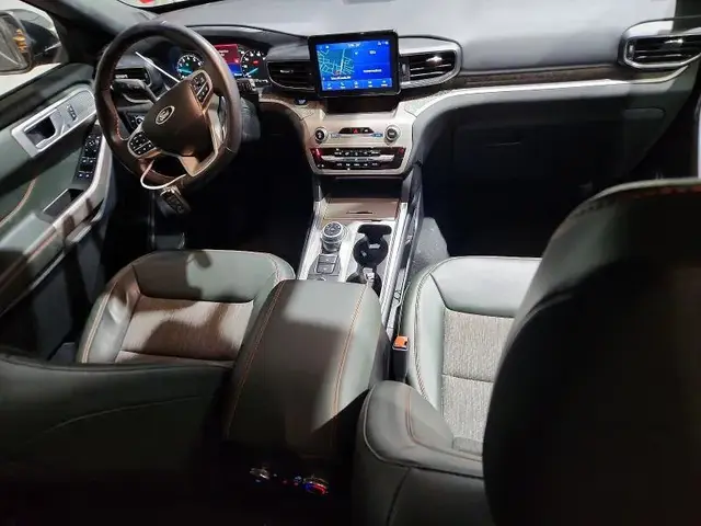 FORD EXPLORER TIMBERLINE 2023