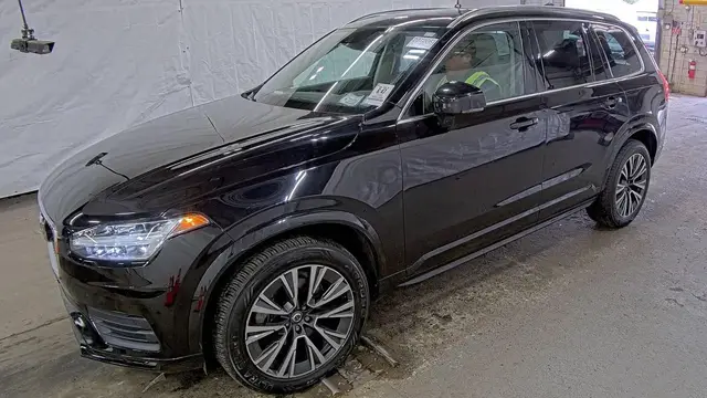 VOLVO XC90 T5 MOMENTUM 7-PASSENGER 2020