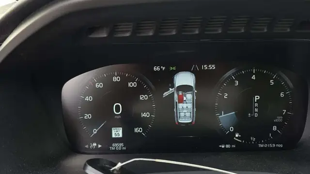 VOLVO XC90 T5 MOMENTUM 7-PASSENGER 2020