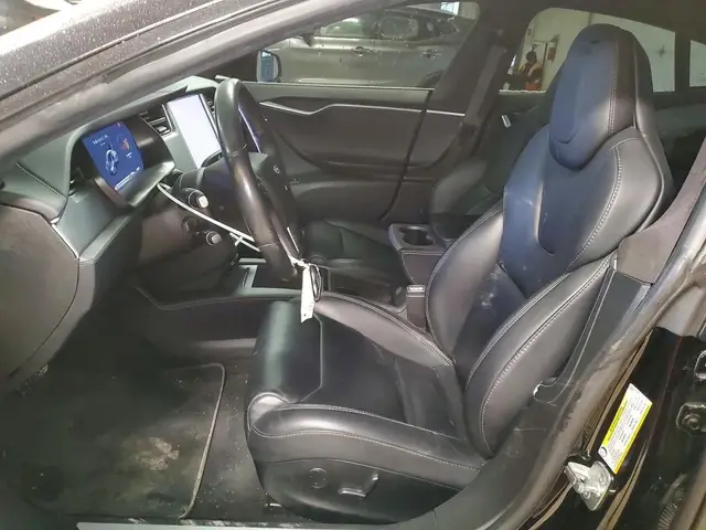 TESLA MODEL S 2020