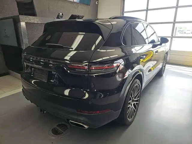 PORSCHE CAYENNE 2023