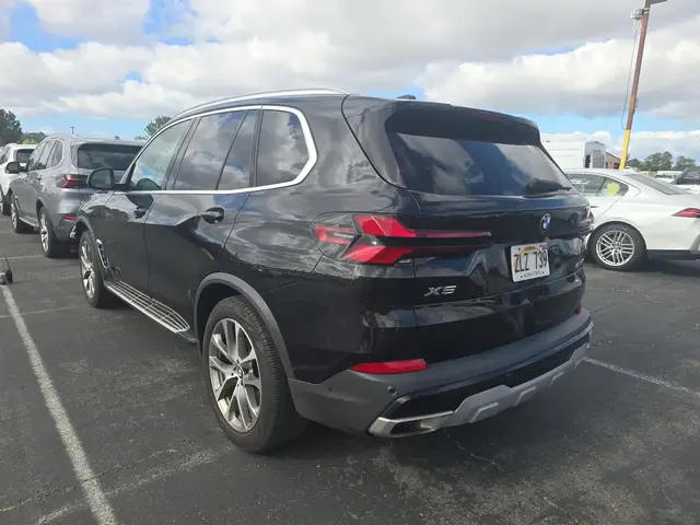 BMW X5 SPORTS ACTIVITY VEHICLE 2024