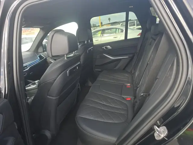 BMW X5 SPORTS ACTIVITY VEHICLE 2024