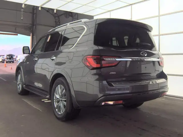 INFINITI QX80 LUXE 2024