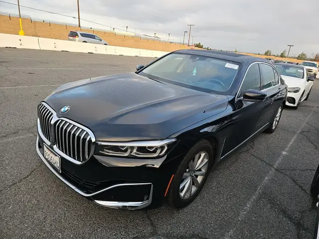 BMW 7 SERIES SEDAN 740I 2022