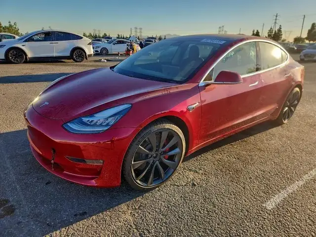 TESLA MODEL 3 DUAL MOTOR 2020