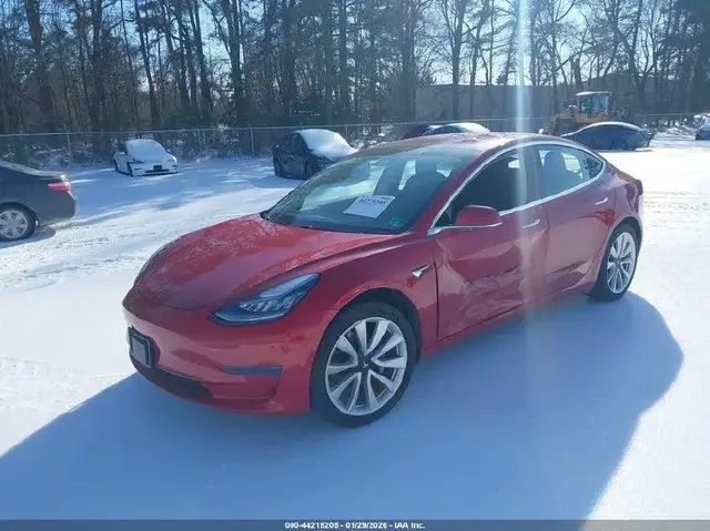 TESLA MODEL 3 LONG RANGE/MID 2018